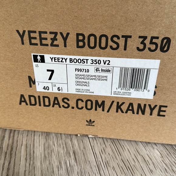 Yeezy 350 Sesame - Picture 4 of 5